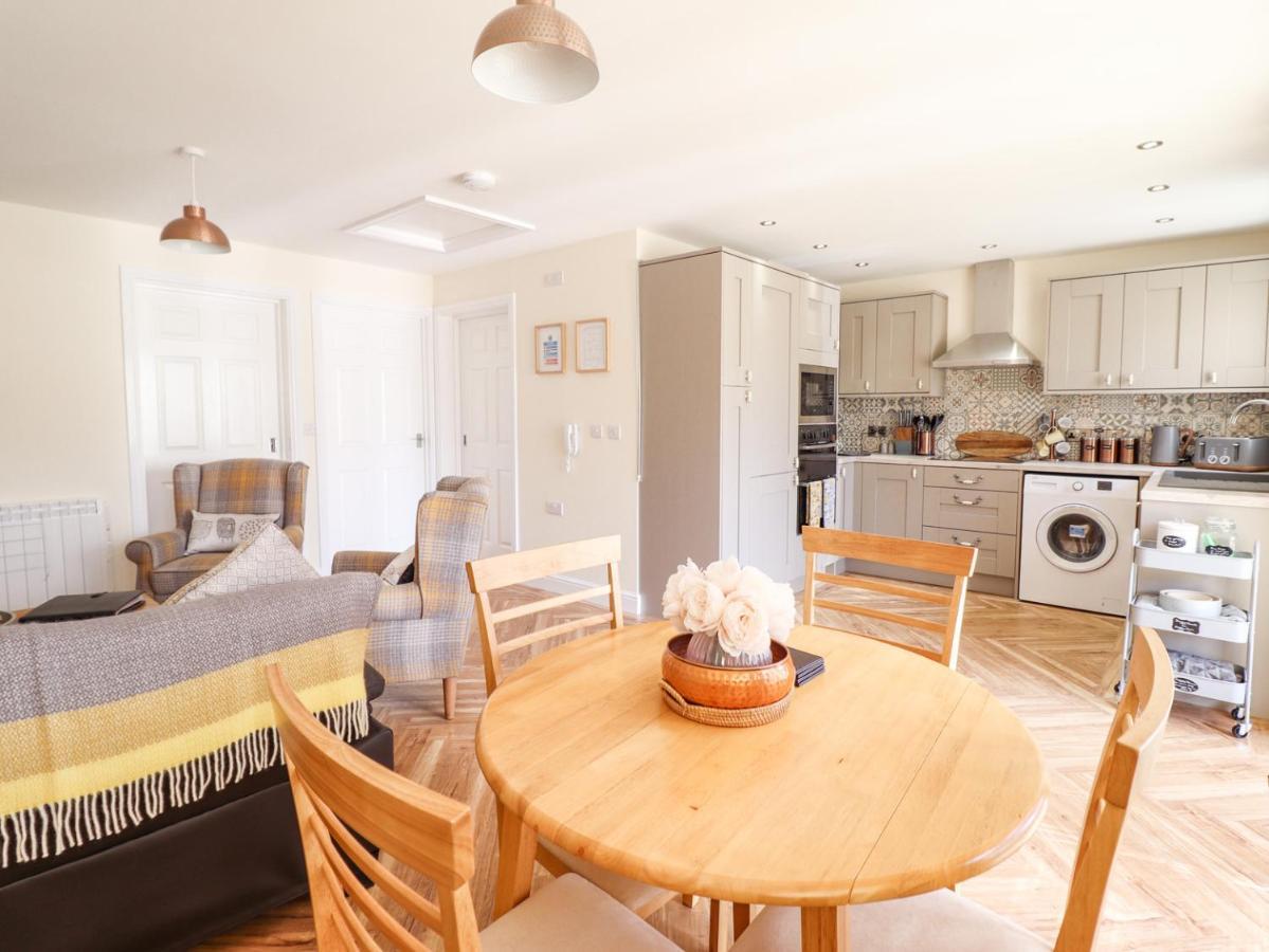 Varley Villa Newtown  Esterno foto
