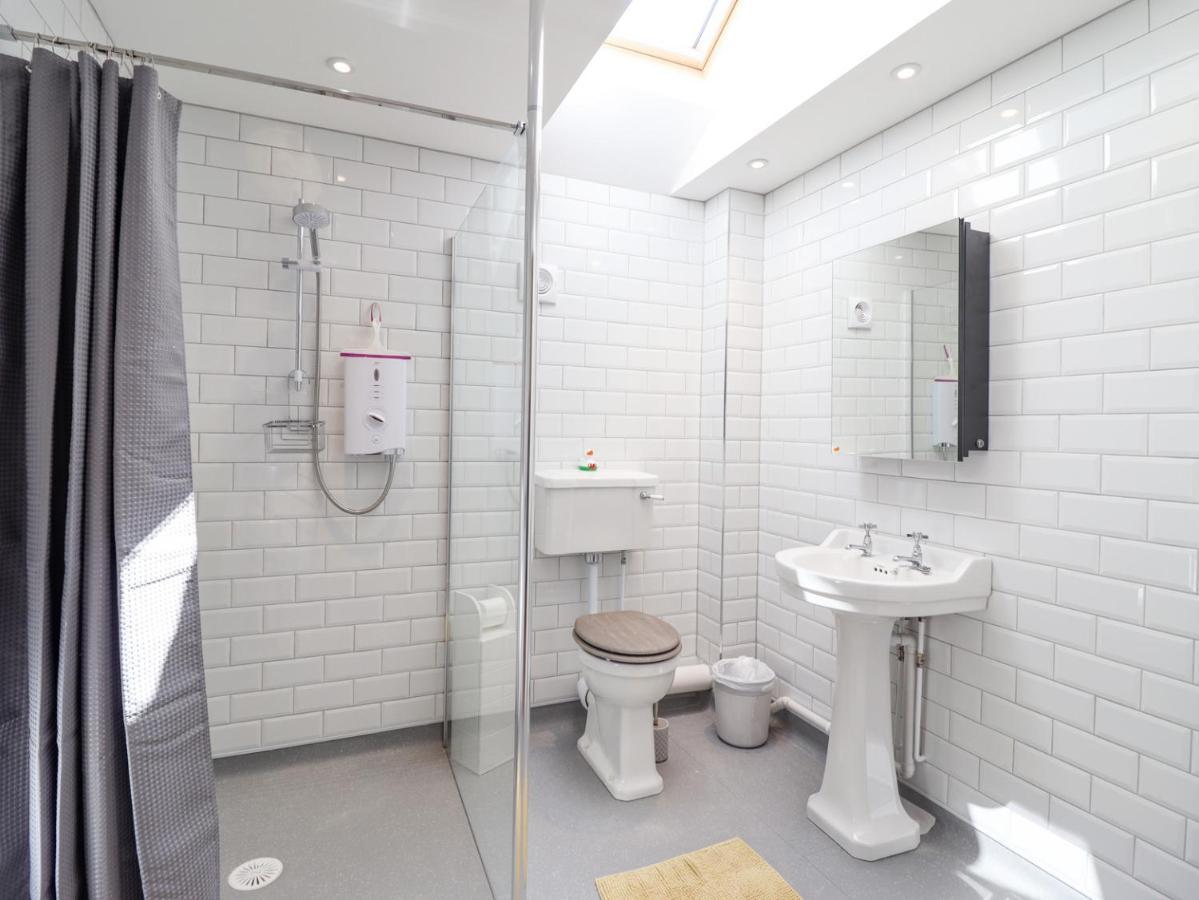 Varley Villa Newtown  Esterno foto