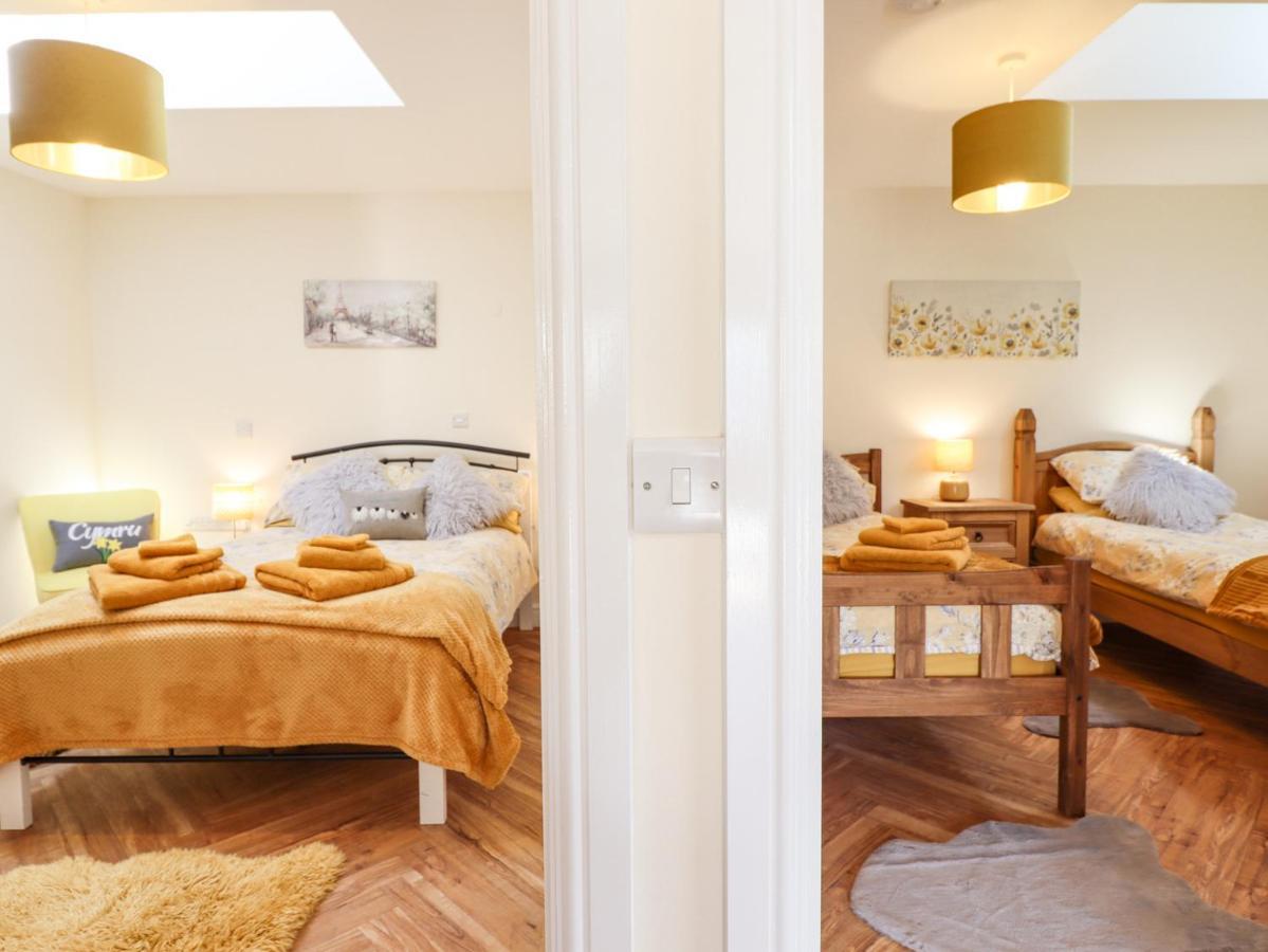 Varley Villa Newtown  Esterno foto